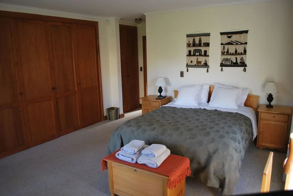 Frontera Pucón Hostel B&B