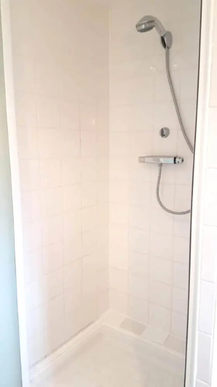 House With one Bedroom in Nonant, With Furnished Garden and Wifi
