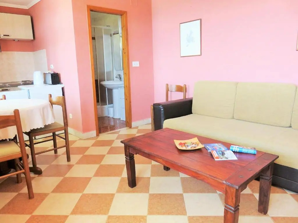 Apartments Jurišić