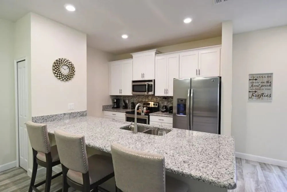 1610 Champions House 4 Bedroom by Florida Star