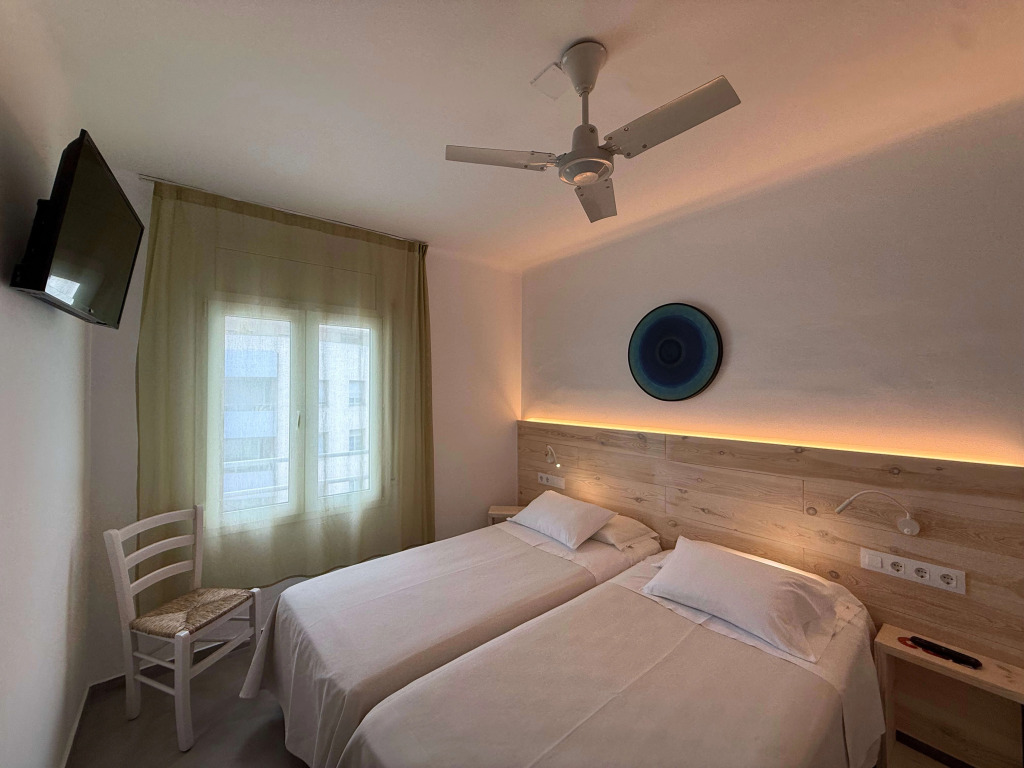Hostal ROM Familiar