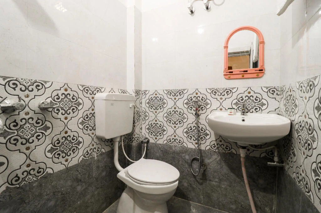 OYO 70291 New Suhani House