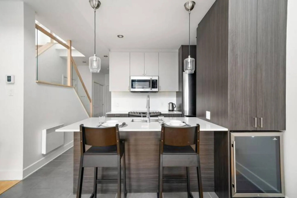 3 Bedroom Penthouse Great for Family Vacation
