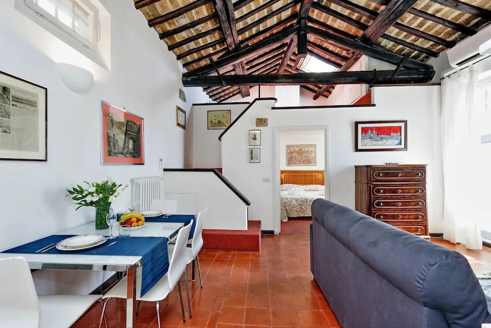 Montevecchio 2 - WR Apartments