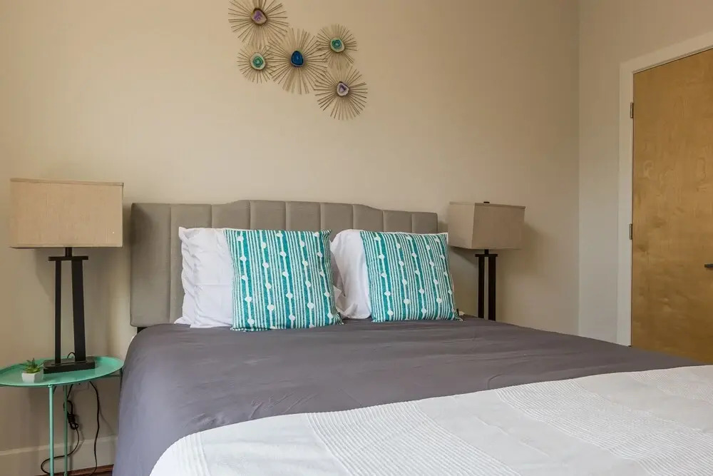 FRONTDESK NuLu Apts Louisville