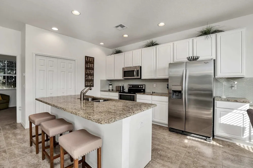 Lake View! Cozy 4BD Home Near Theme Parks With CDC Cleaning Standards #4bv941