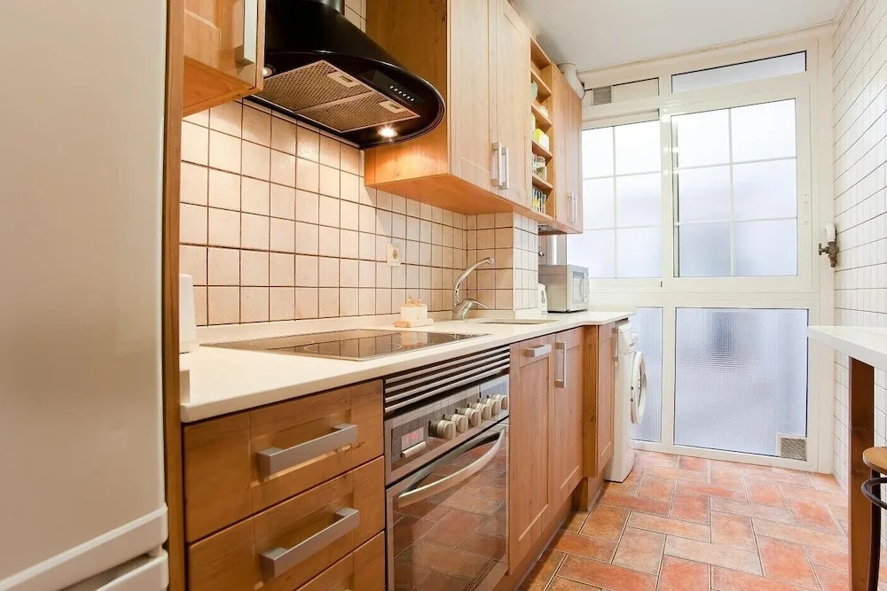 ApartEasy - Atic Sagrada Familia