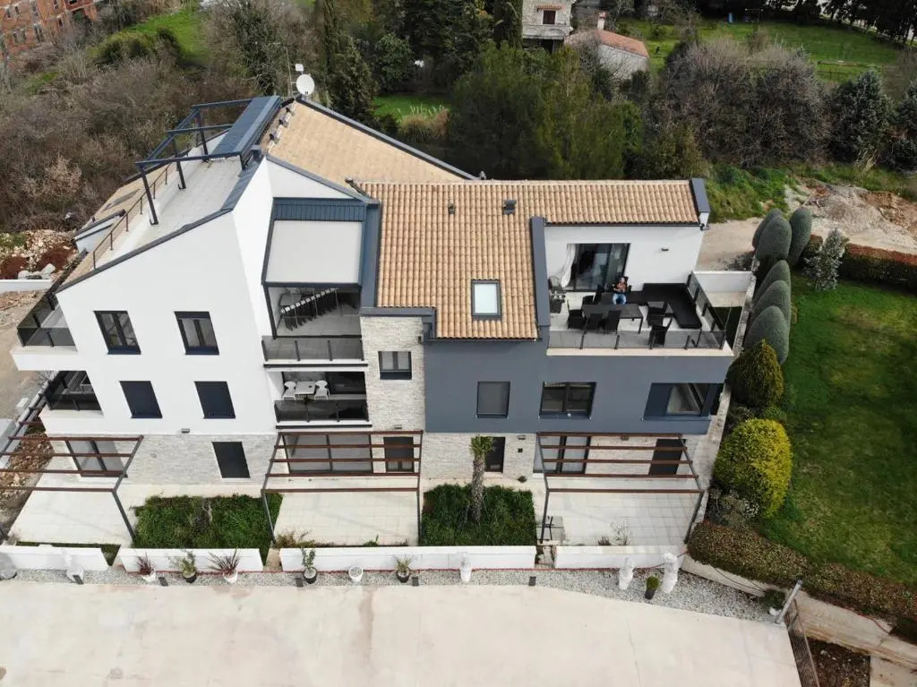 Penthouse No6
