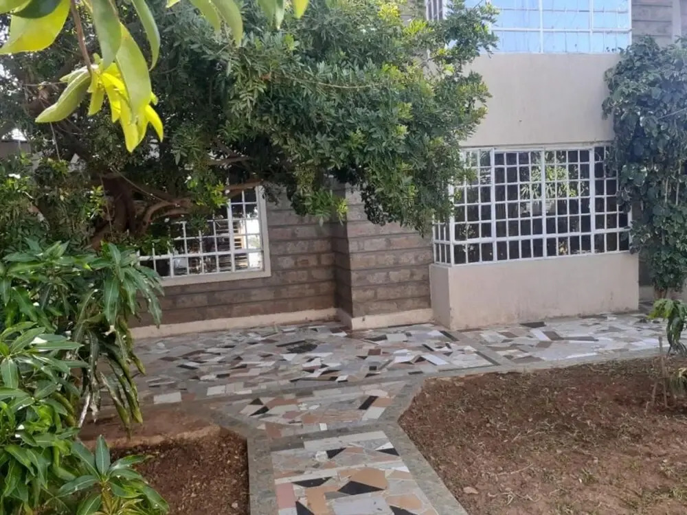 Stay.Plus Utawala Holiday House