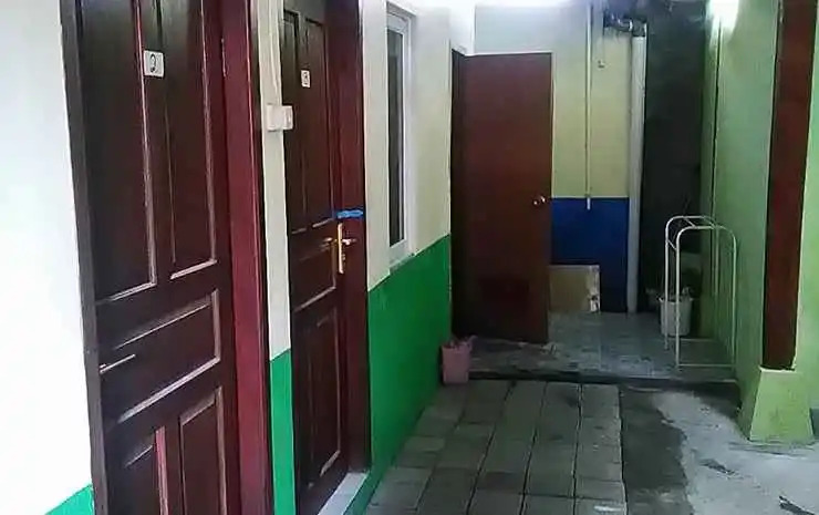 Kona backpaker syariah