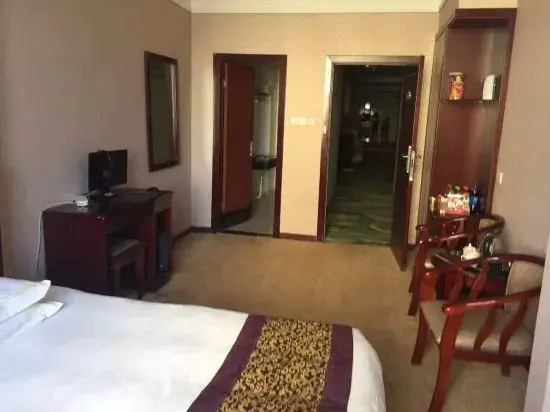 Kashgar East Lake View Hotel (Gucheng Branch)