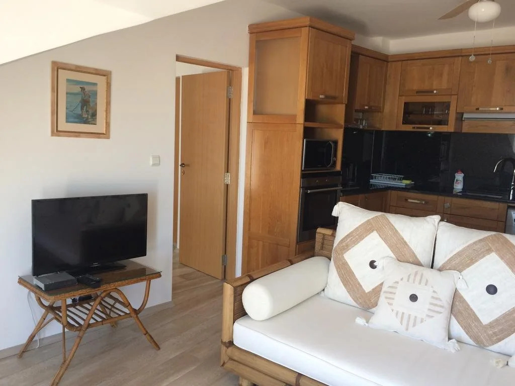 Apolonia Apartments - Boutique Family Residence