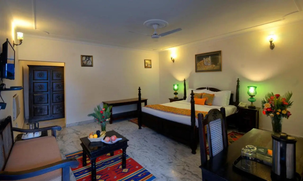 Tiger Den Resort