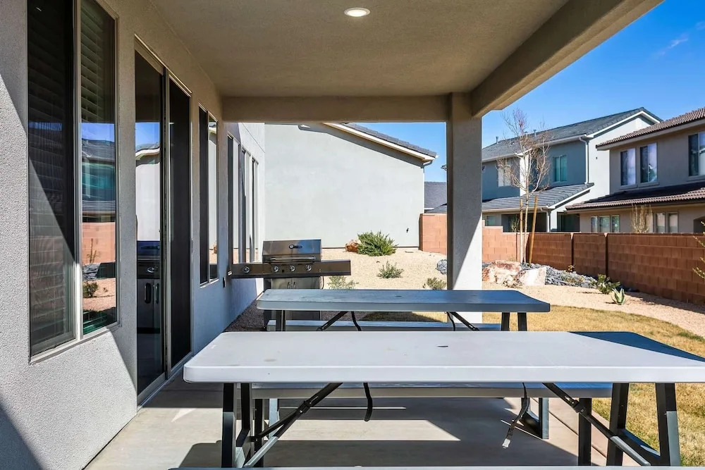 Desert Rose home