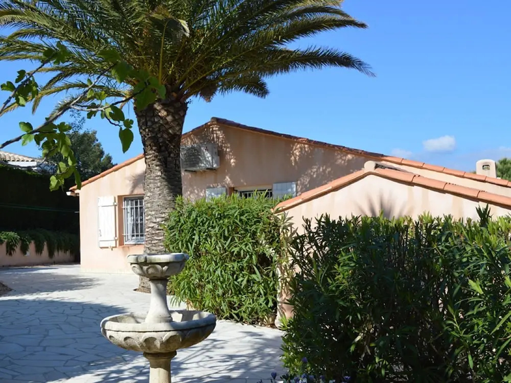 Boutique Villa in Sainte-maxime With Pool