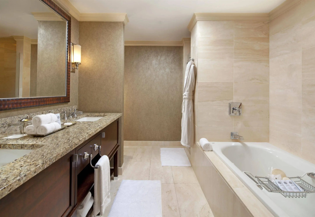 Houston Grand Hotel - River Oaks