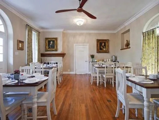 Capeblue Manor House