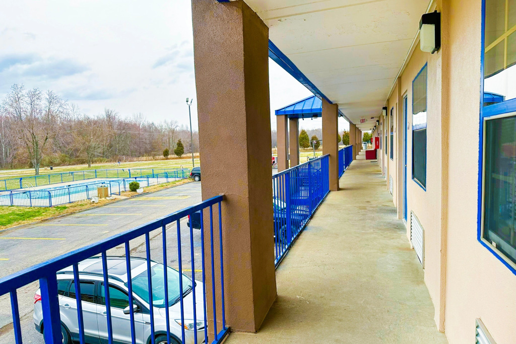 Happy Stay Inn Madisonville I-69 By OYO