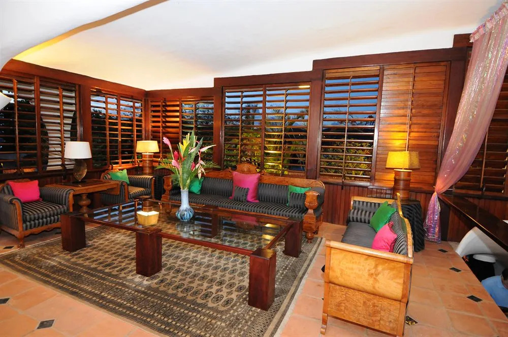 Mount Hartman Bay Estate Private Resort