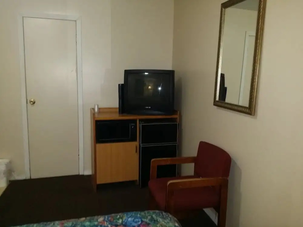 Rosemount Motel
