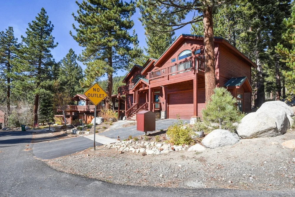 Mountain Bear Lodge