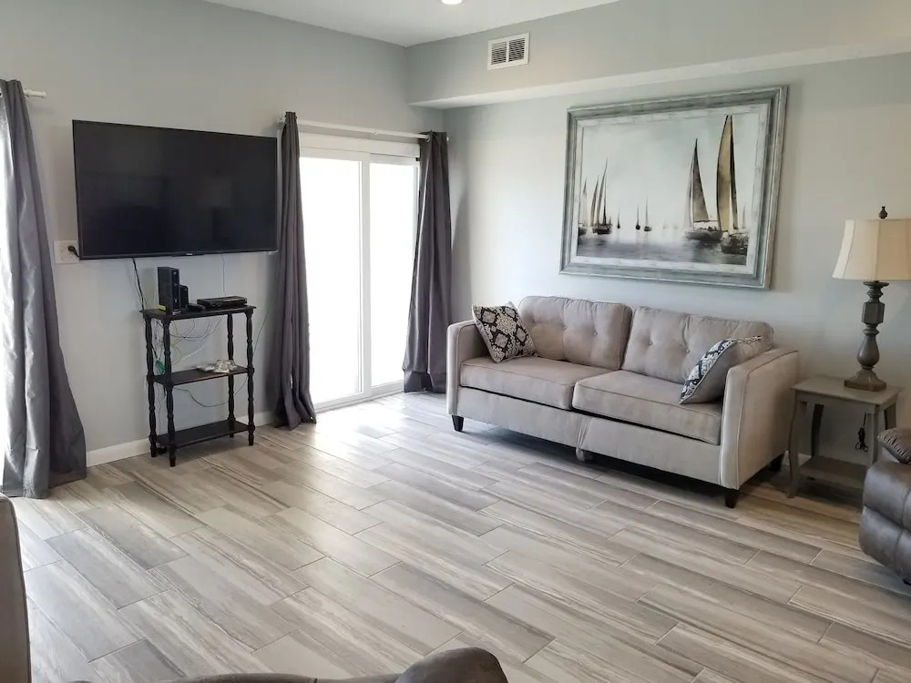 Sea Spray Condo