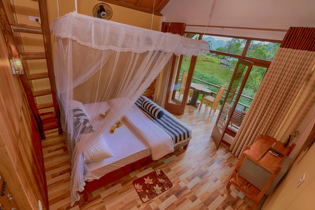 Ella 100 View Cottage