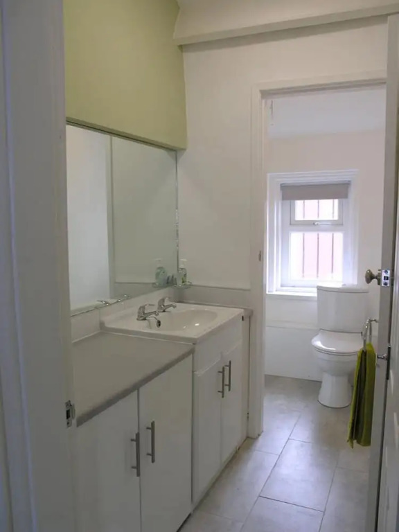 Winchester Street Apartment