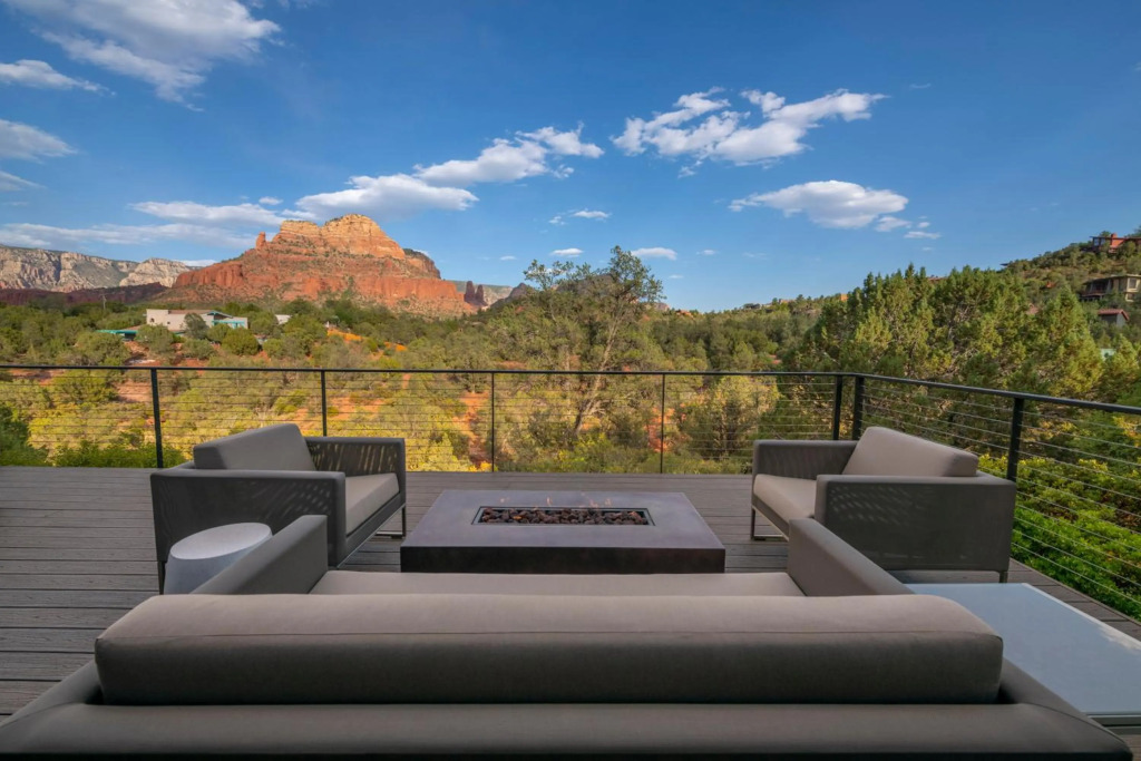 Sedona Red Rock Paradise Amazing Views and Hot Tub