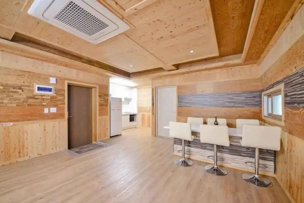 Yeosu Sea and Starnight Pension