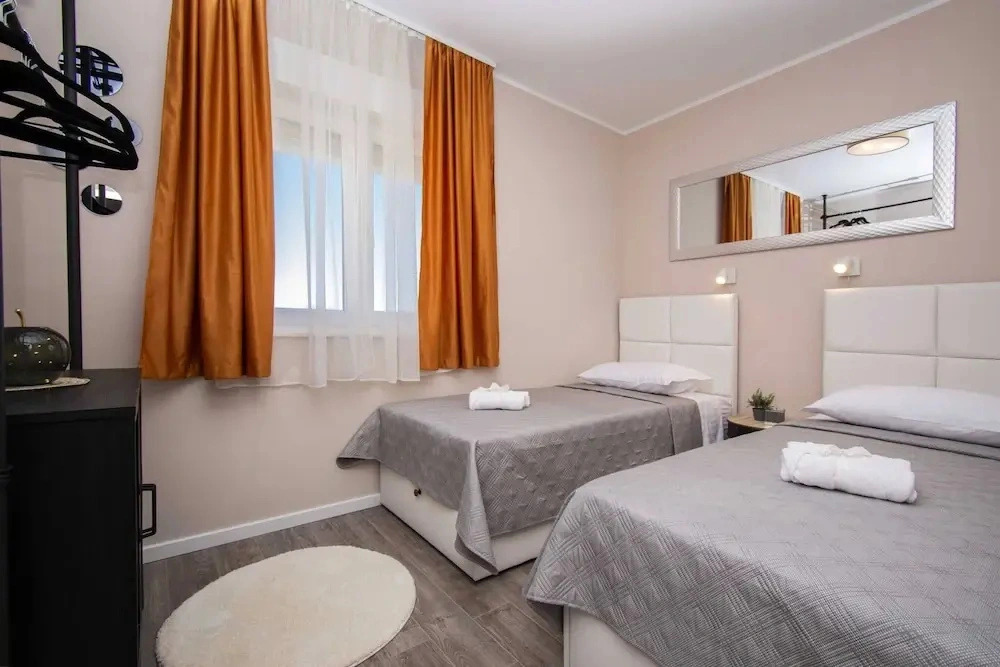 2-bedroom Coastal Apartment in Vodice
