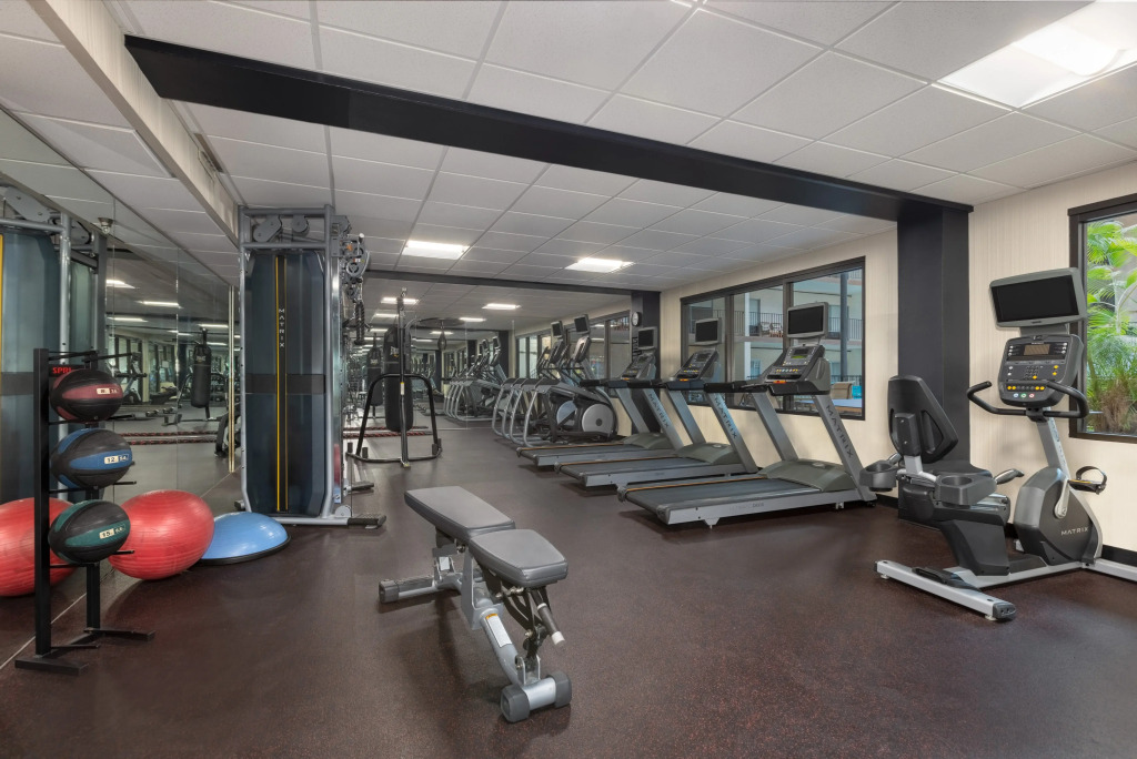 Holiday Inn Des Moines-Airport Conf Center by IHG