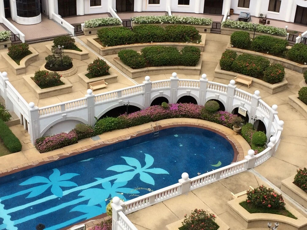 Seaview Suites at Admiral Bay
