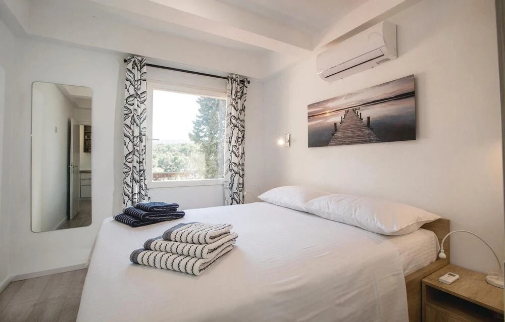 Beautiful Home In Vrboska