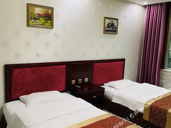 Huanghe Business Hotel