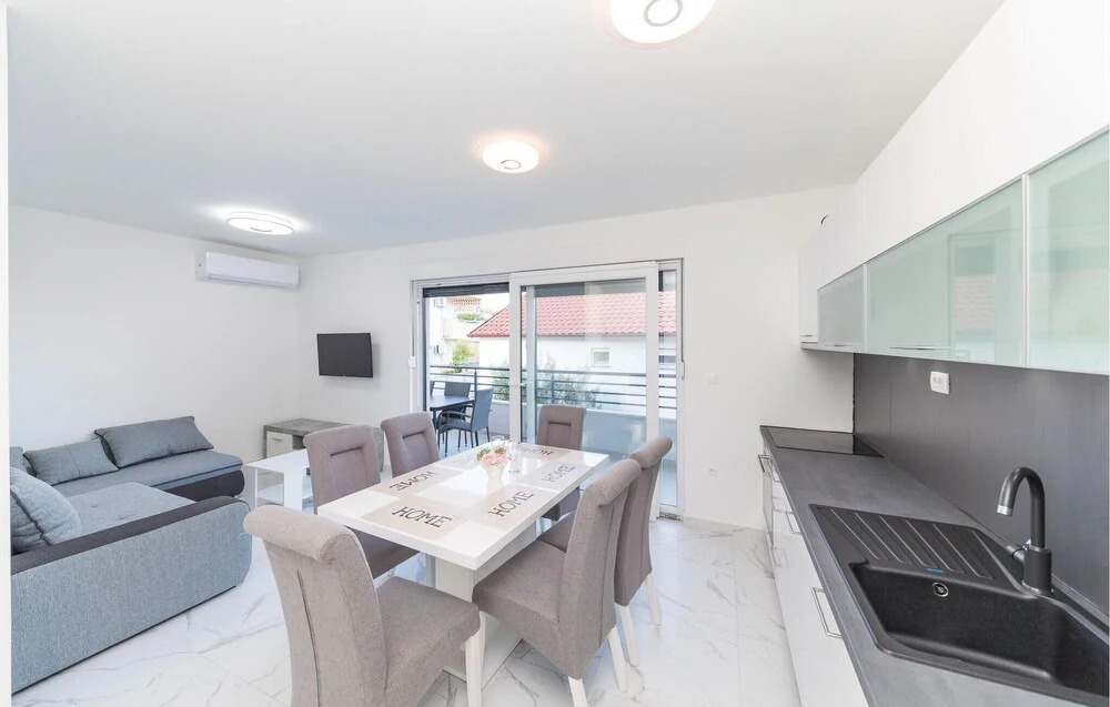 Nice Apartment in Trogir With 2 Bedrooms and Wifi