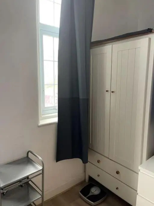 Studio Flat London Finchley Rd NW11