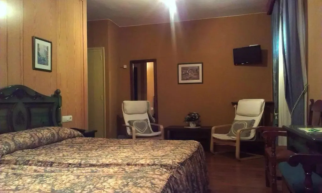 Edelweiss Hotel
