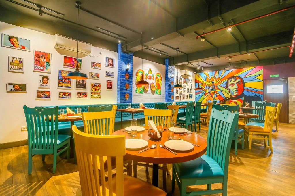FabHotel Aayash - Nr City Center Metro Station