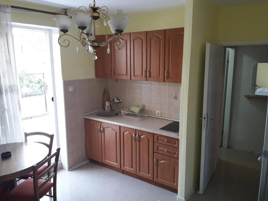 Studio near the airport Tivat
