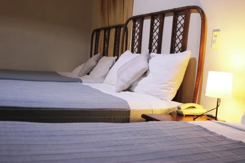Hotel Plaza Kavia