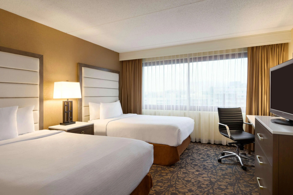 Embassy Suites by Hilton Boston Waltham