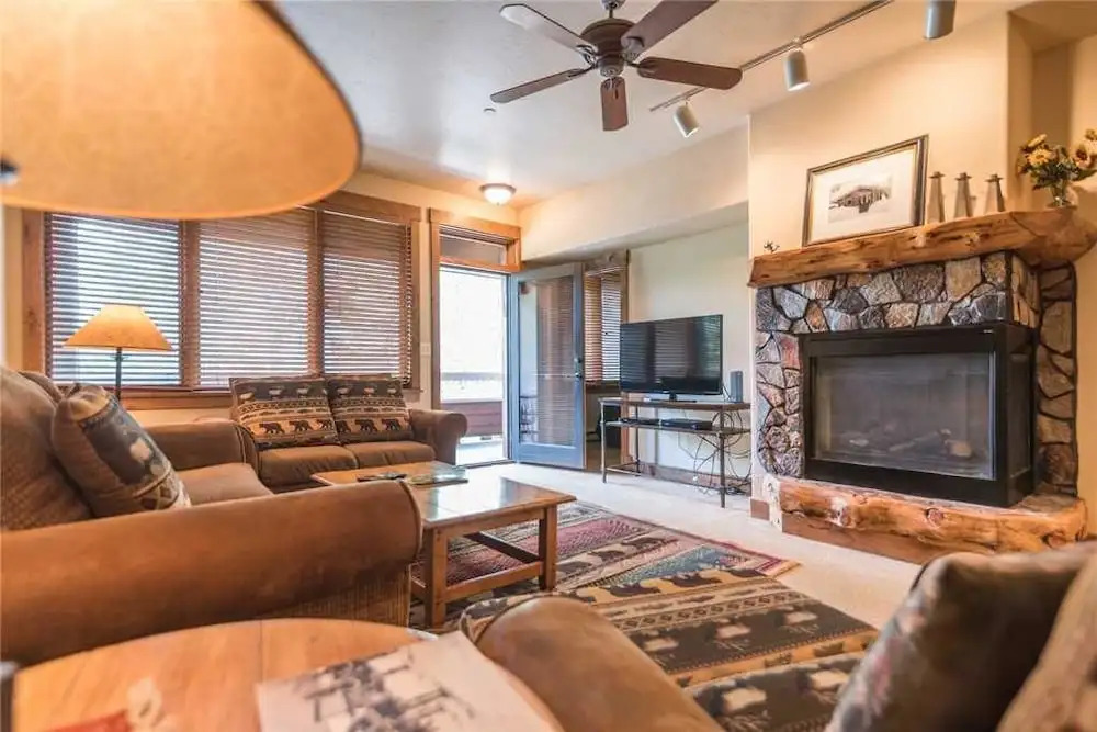 Tl2107 Excellent Amenities and Location! Winter Specials!