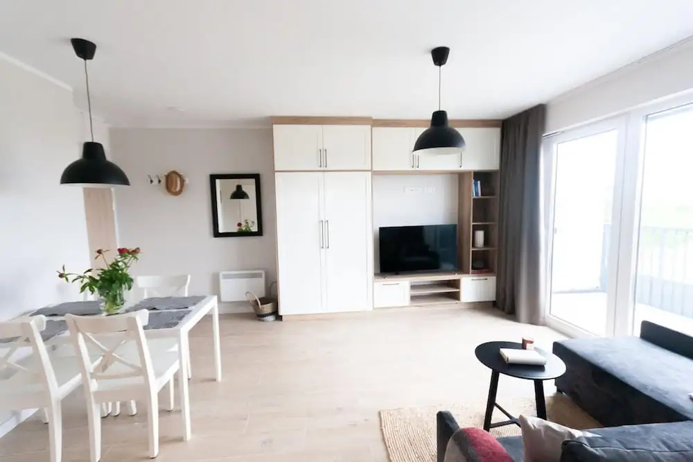 Large, Comfortable Apartment for 3 People