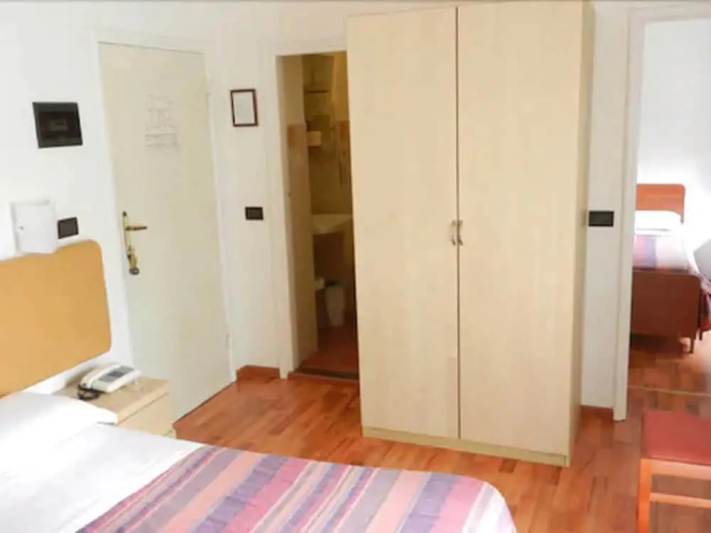 Hotel Paradiso