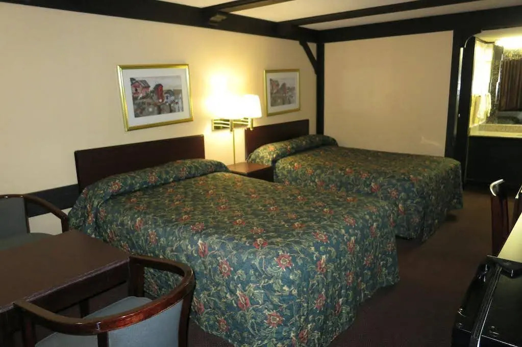 Knights Inn Albany