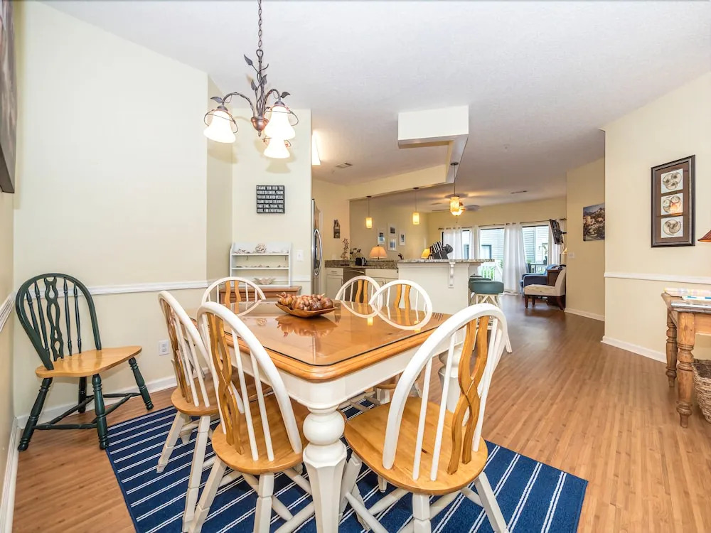 Ocean Breeze 61, 3 Bedroom, Tennis, Sleeps 6, Large Pool