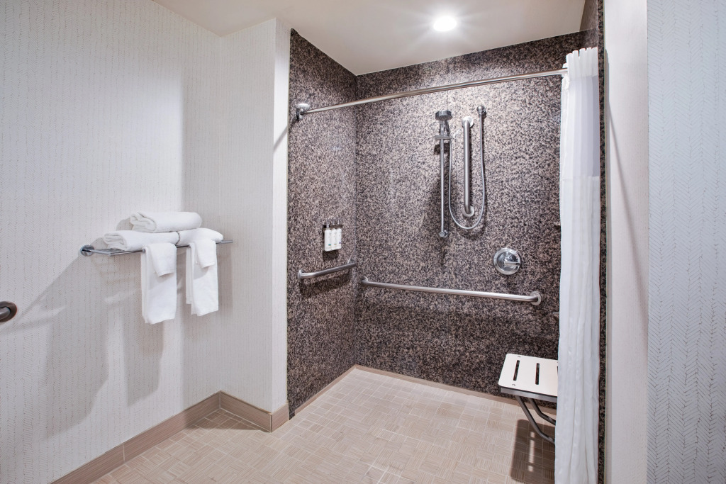 Holiday Inn Ontario Airport - California by IHG