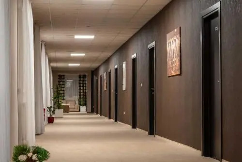 BNC Hotel - Restaurant - Bowling