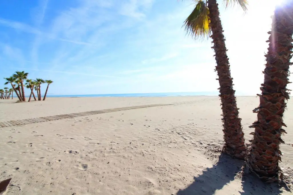 Global Properties, Las dachas 1 - Apartamento en primera línea de playa